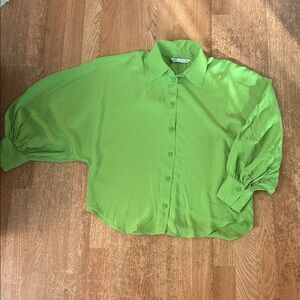 Zara Green Button-Up Blouse voluminous balloon sleeves